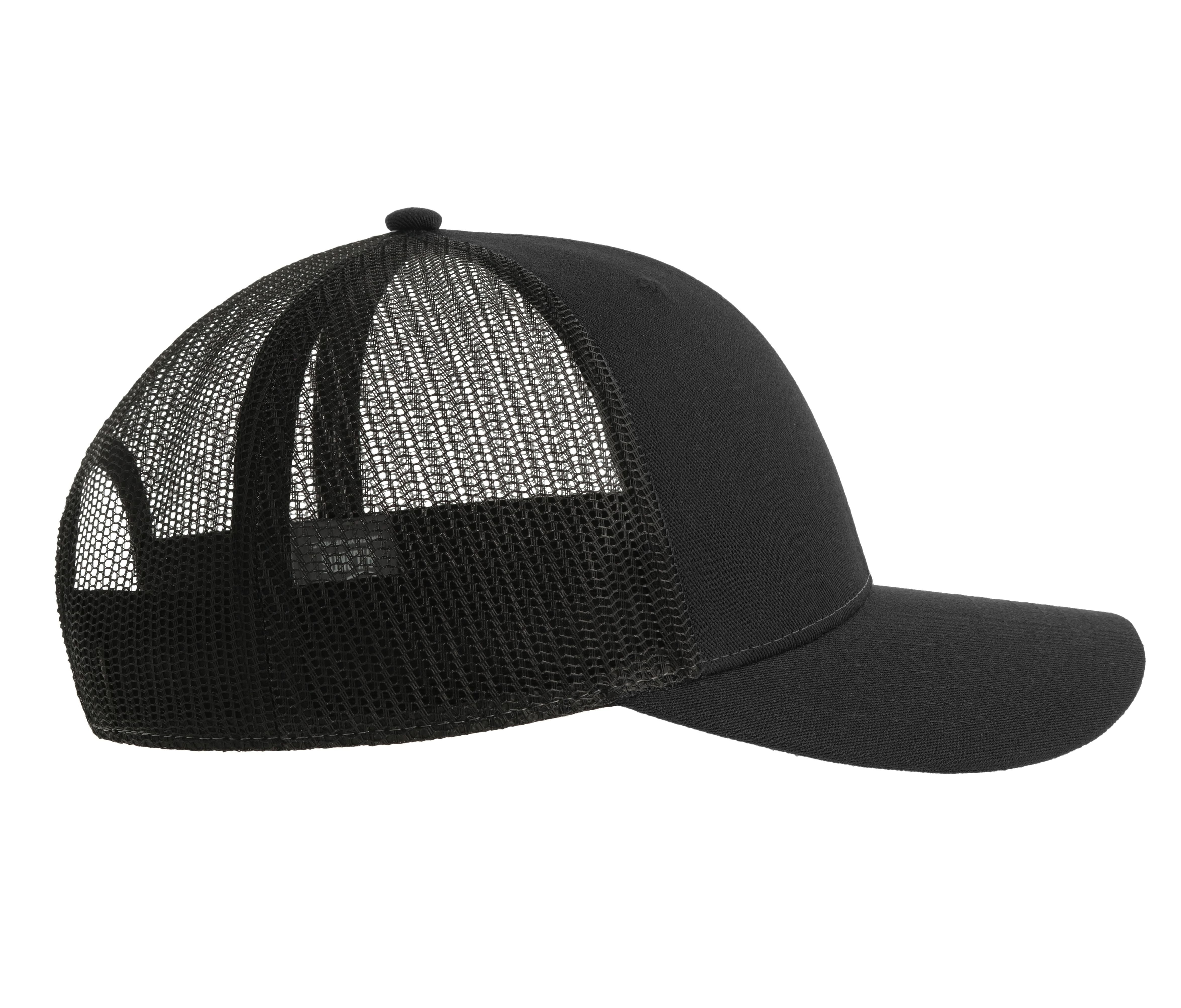 BLACK / BLACK