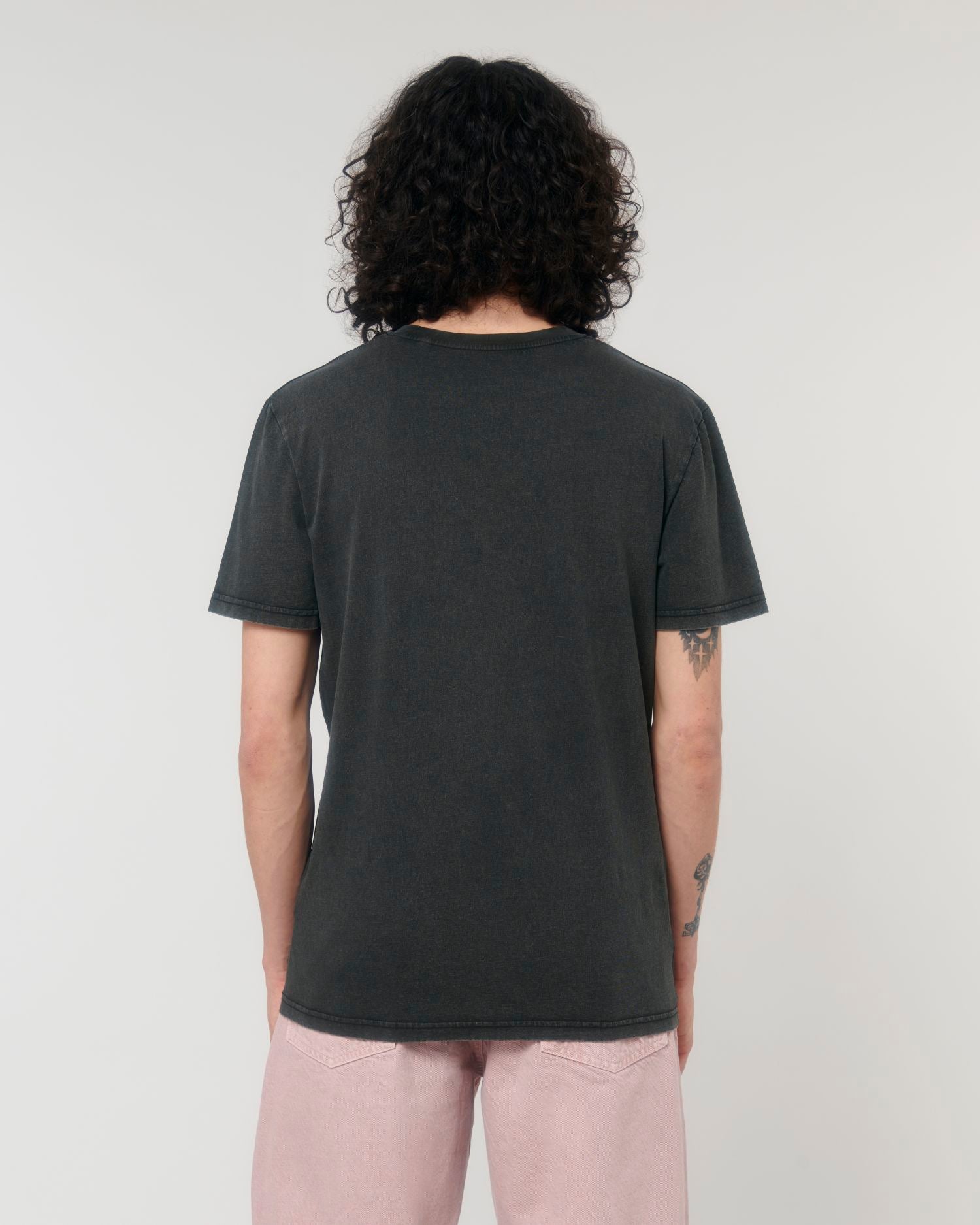 G. Dyed Black Rock