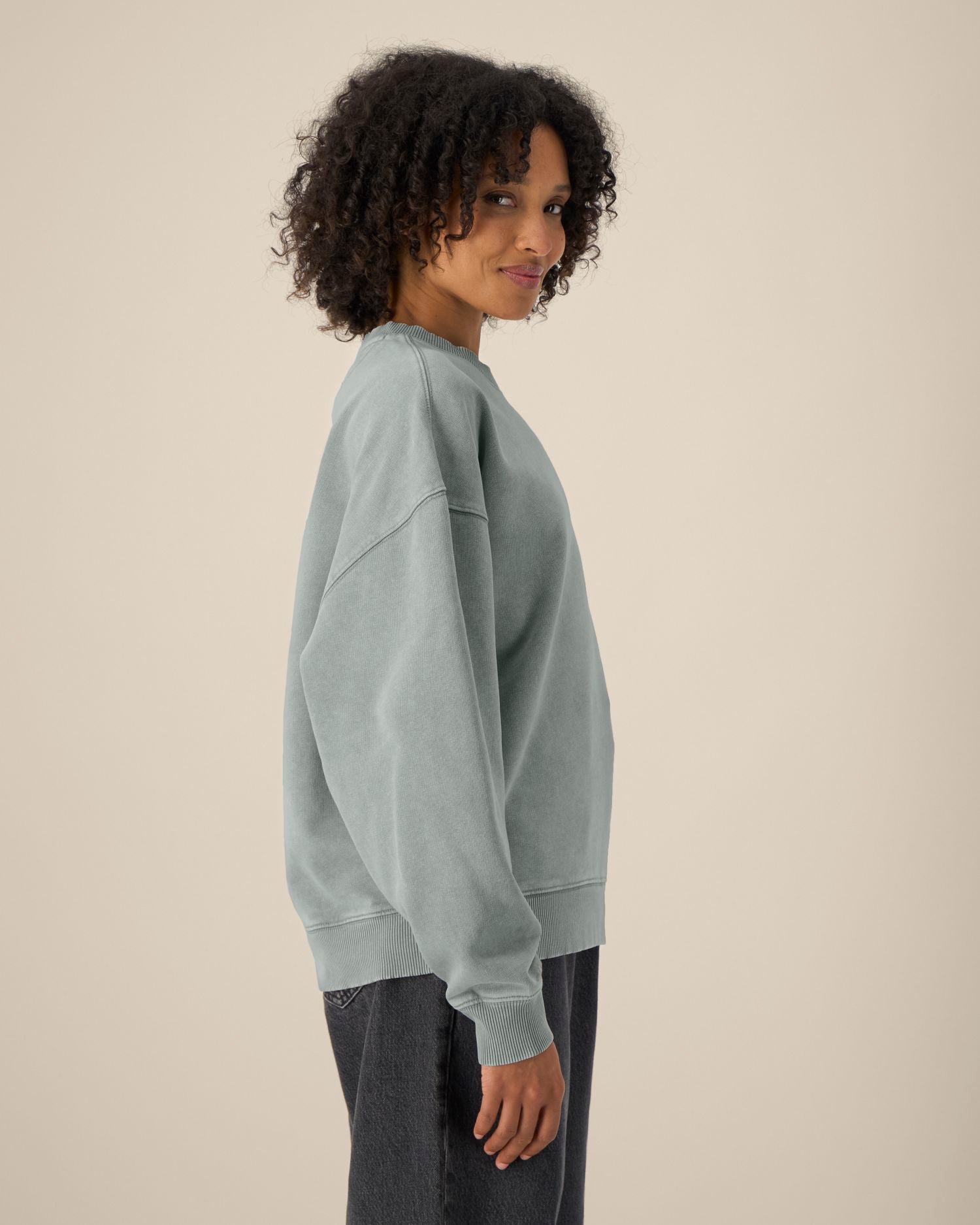 G. Dyed Misty Grey